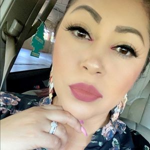 Meet your Posher, Rosa